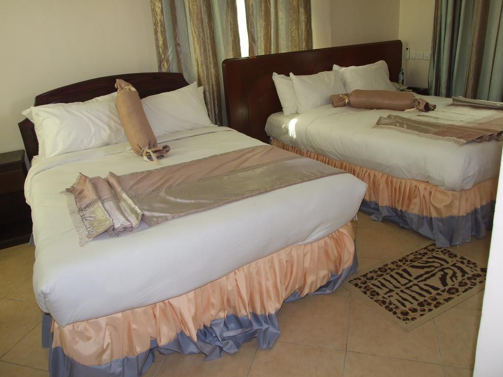 Grace Land Hotel Arusha Room photo